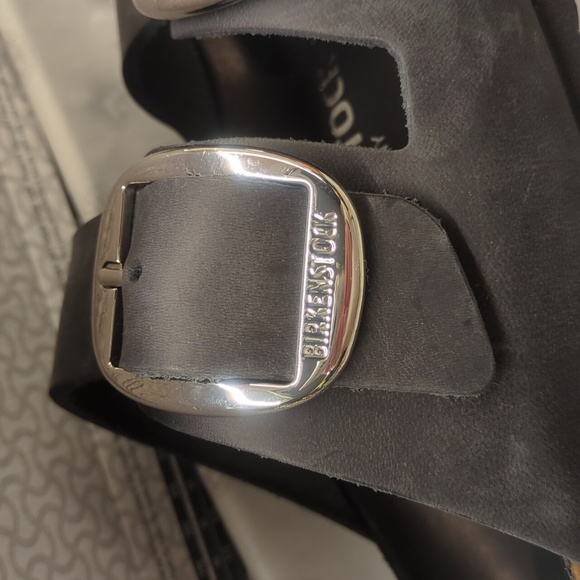 Birkenstock Arizona Sandals - Picture 6 of 7